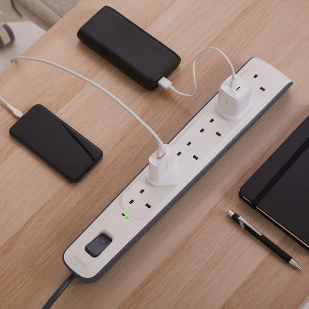 چندراهی برق Belkin ششپریز محافظدار با کابل 2 متری چندراهی برق Belkin ششپریز محافظدار با کابل 2 متری