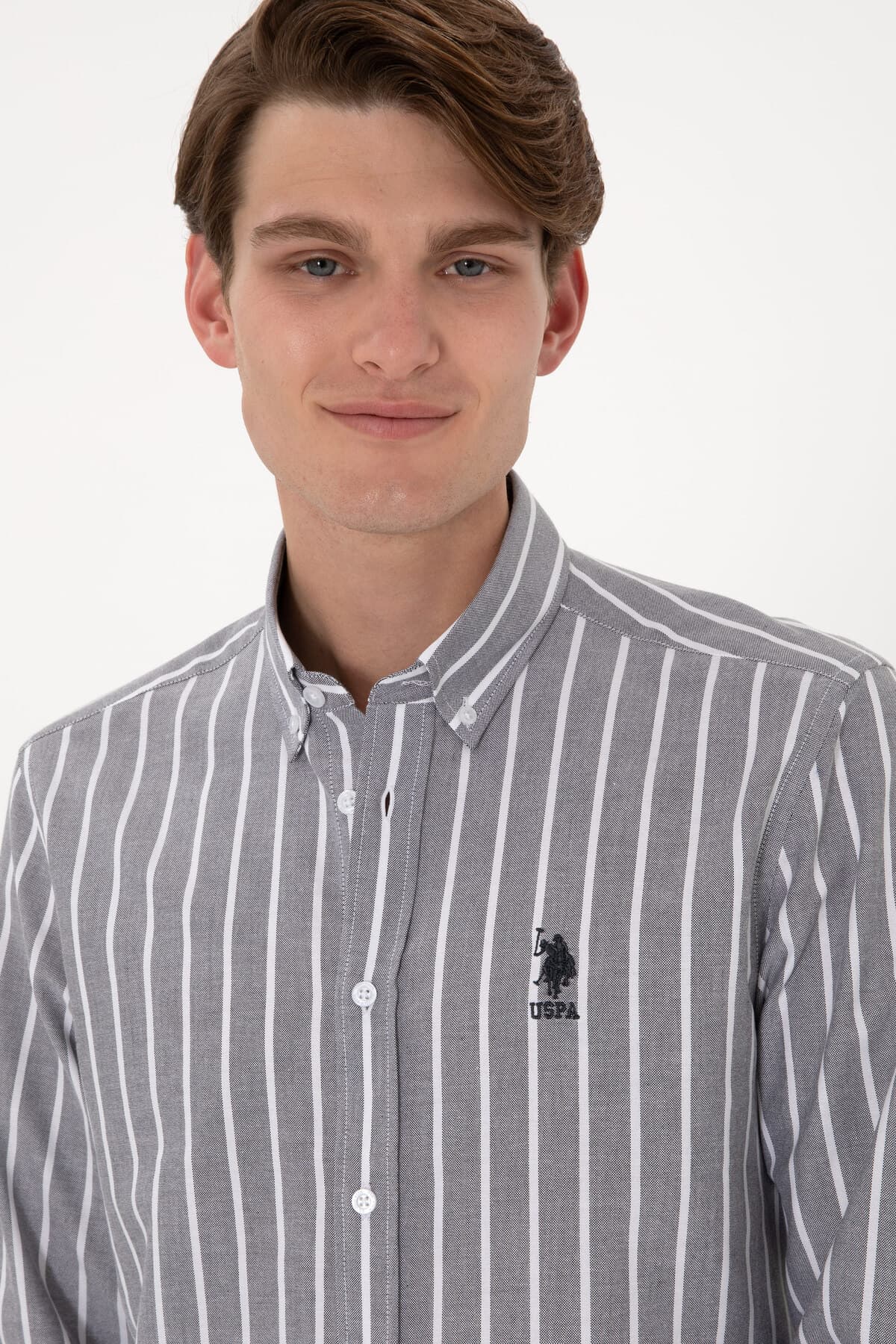 پیراهن مردانه U.S. Polo Assn. آستینبلند راهراه زغالی مدل 50306347-VR006 پیراهن مردانه U.S. Polo Assn. آستینبلند راهراه زغالی مدل 50306347-VR006