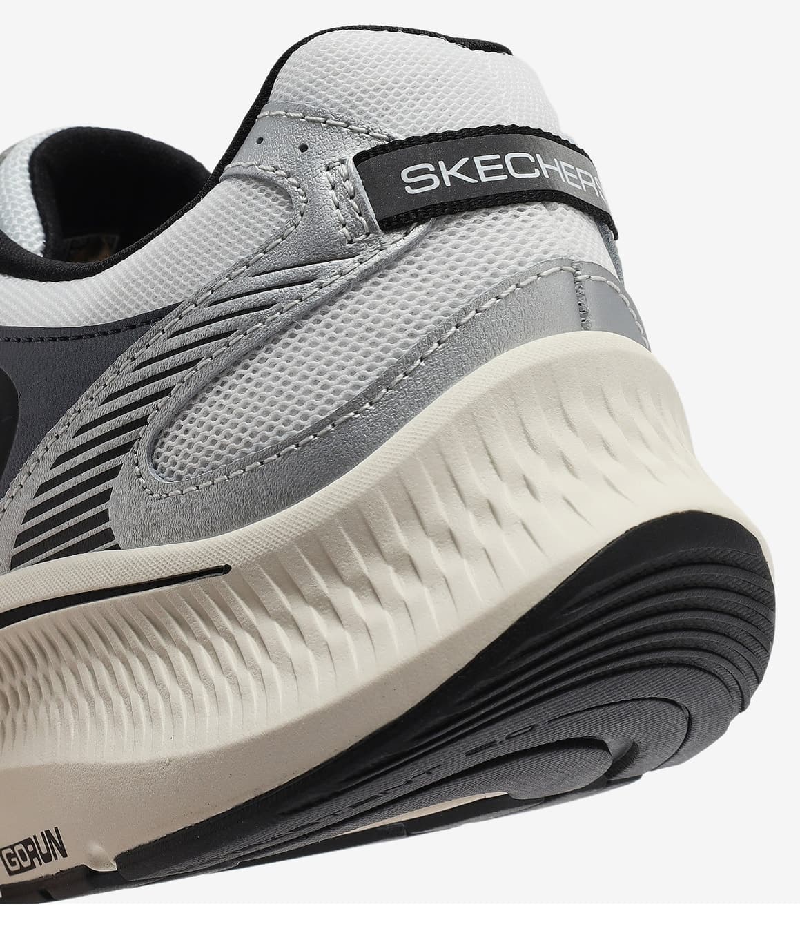 کفش ورزشی مردانه Skechers GO RUN CONSISTENT 2.0-VOLT سفید مدل 220883 OFWT کفش ورزشی مردانه Skechers GO RUN CONSISTENT 2.0-VOLT سفید مدل 220883 OFWT