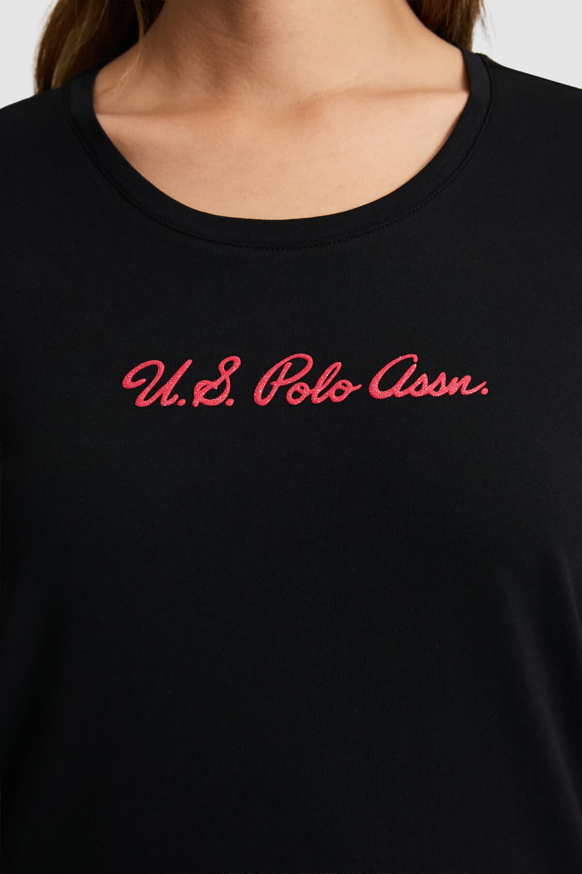تیشرت زنانه U.S. Polo Assn. مشکی یقه گرد ساده مدل 50323450-VR046 تیشرت زنانه U.S. Polo Assn. مشکی یقه گرد ساده مدل 50323450-VR046