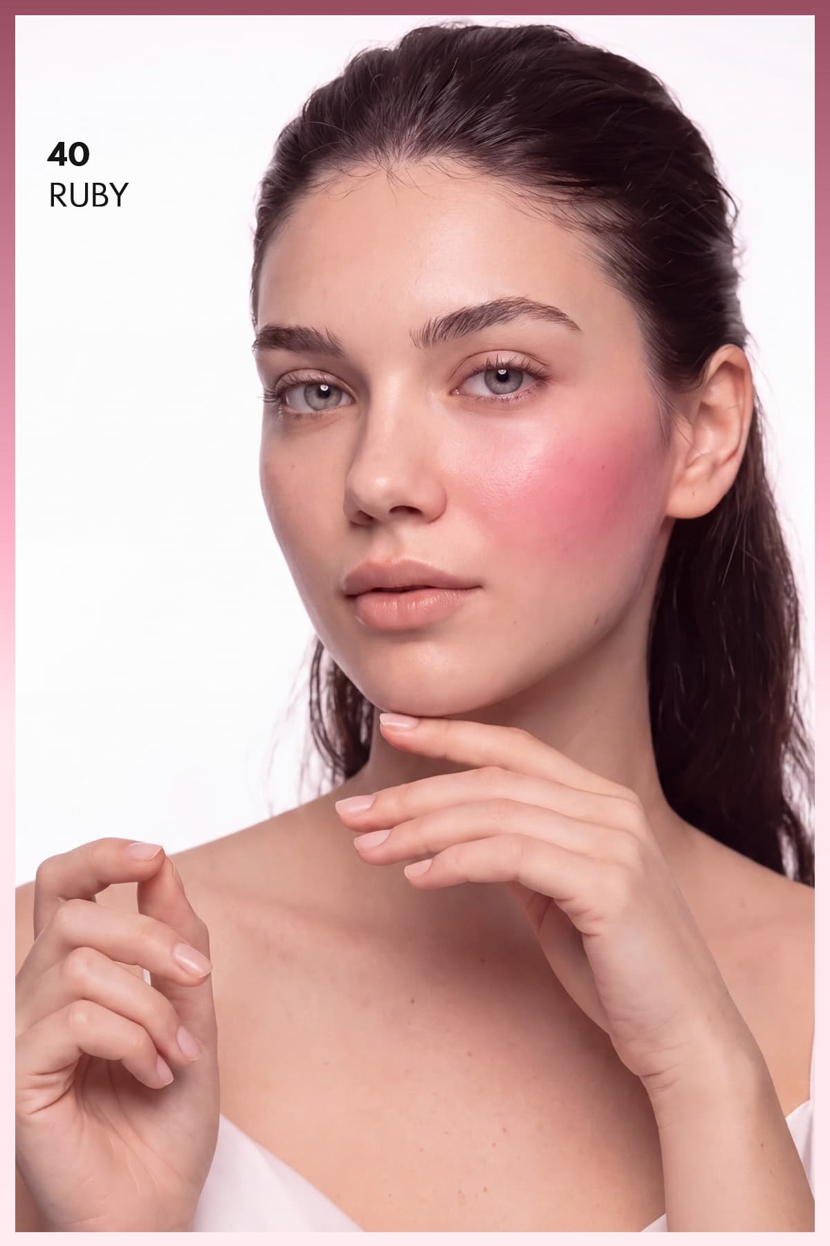 رژگونه استیکی Note Cosmetics نرم و آبرسان رنگ 40 روبی رژگونه استیکی Note Cosmetics نرم و آبرسان رنگ 40 روبی