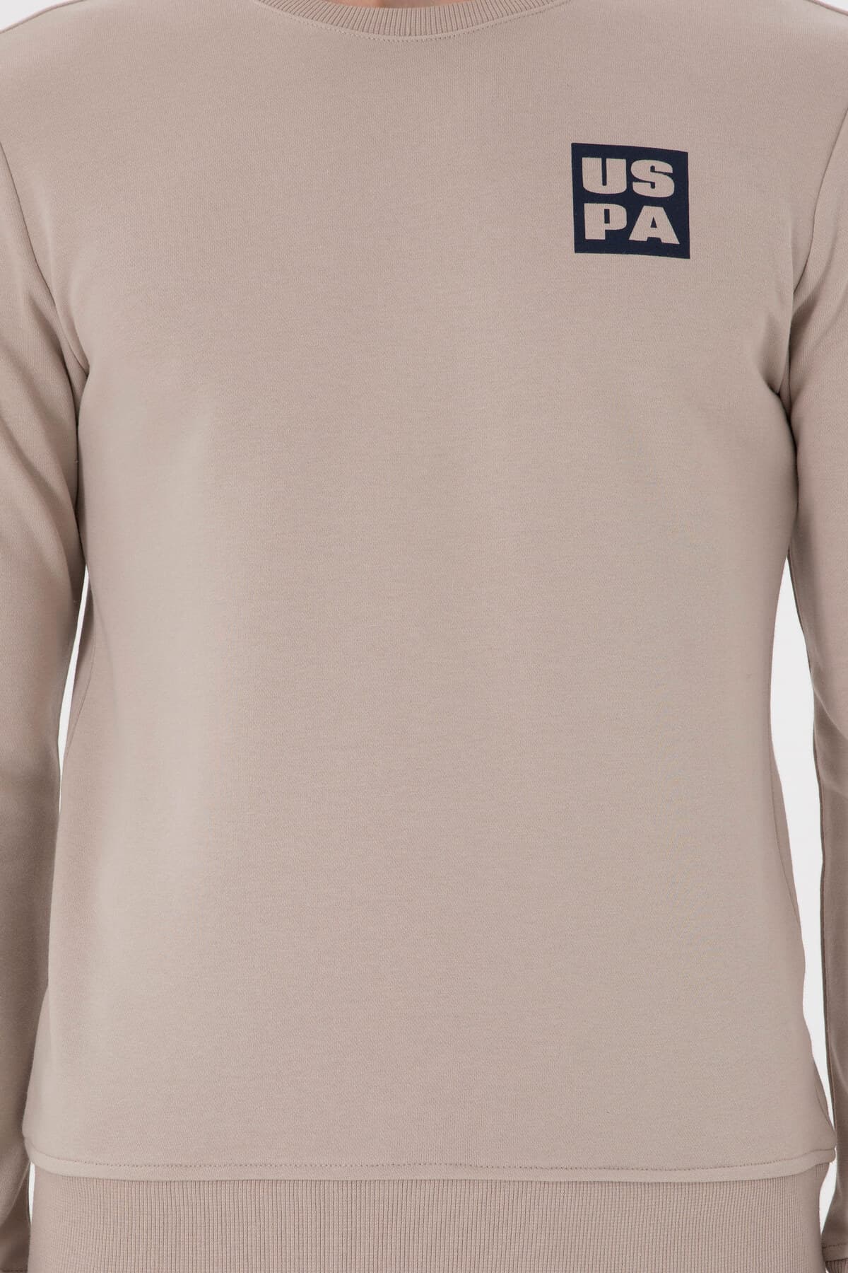 سوئیشرت مردانه U.S. Polo Assn. فیت معمولی یقه گرد سنگی مدل 50293456-VR049 سوئیشرت مردانه U.S. Polo Assn. فیت معمولی یقه گرد سنگی مدل 50293456-VR049