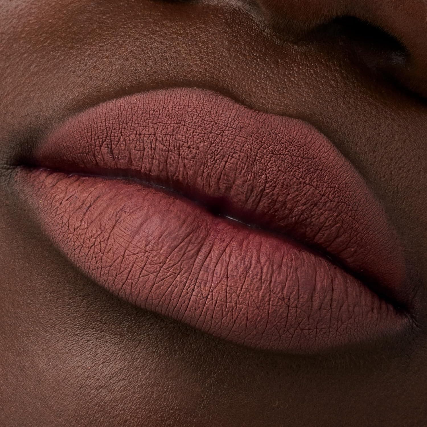 خط لب حجمدهنده Catrice Cosmetics مدل 069 خط لب حجمدهنده Catrice Cosmetics مدل 069