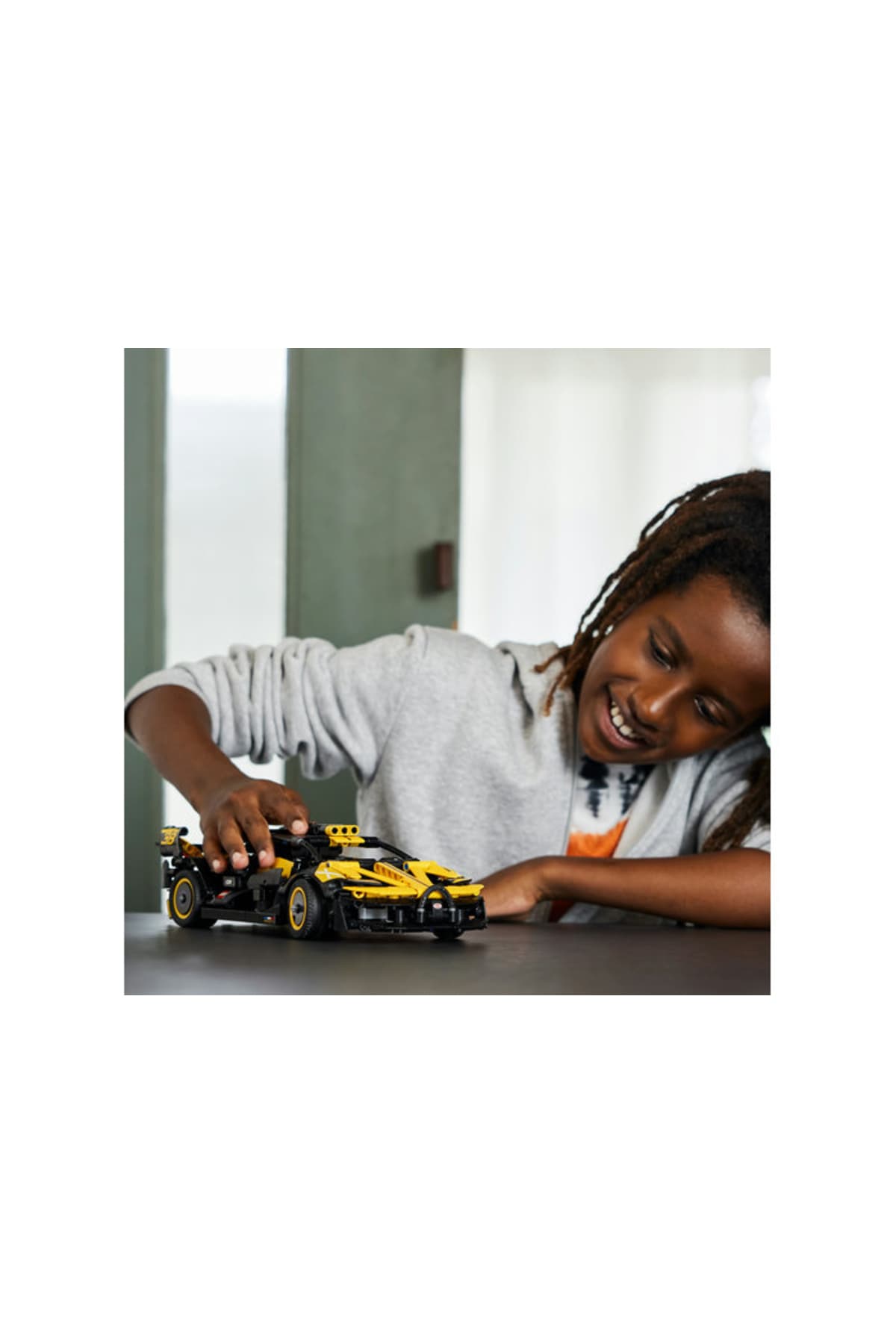 ست ساختنی اسباببازی لگو Technic Bugatti Bolide مدل 42151 (905 قطعه) ست ساختنی اسباببازی لگو Technic Bugatti Bolide مدل 42151 (905 قطعه)