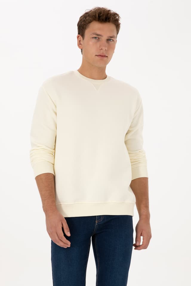 سویشرت مردانه U.S. Polo Assn. فیت کامفورت یقه گرد کرم بیسیک مدل 50313757-VR256 سویشرت مردانه U.S. Polo Assn. فیت کامفورت یقه گرد کرم بیسیک مدل 50313757-VR256