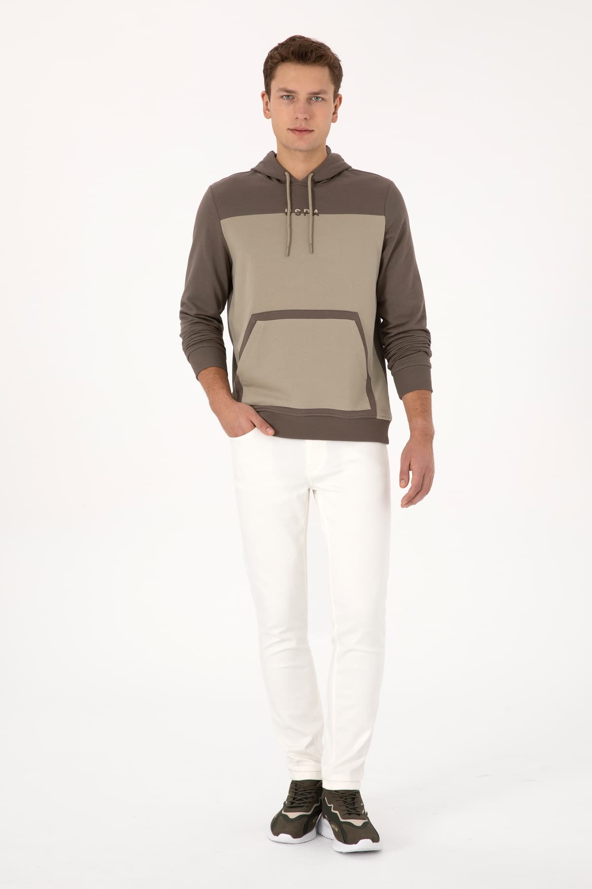 سوئیشرت مردانه U.S. Polo Assn. با کلاه فیت معمولی قهوهای روشن مدل 50315453-VR052 سوئیشرت مردانه U.S. Polo Assn. با کلاه فیت معمولی قهوهای روشن مدل 50315453-VR052