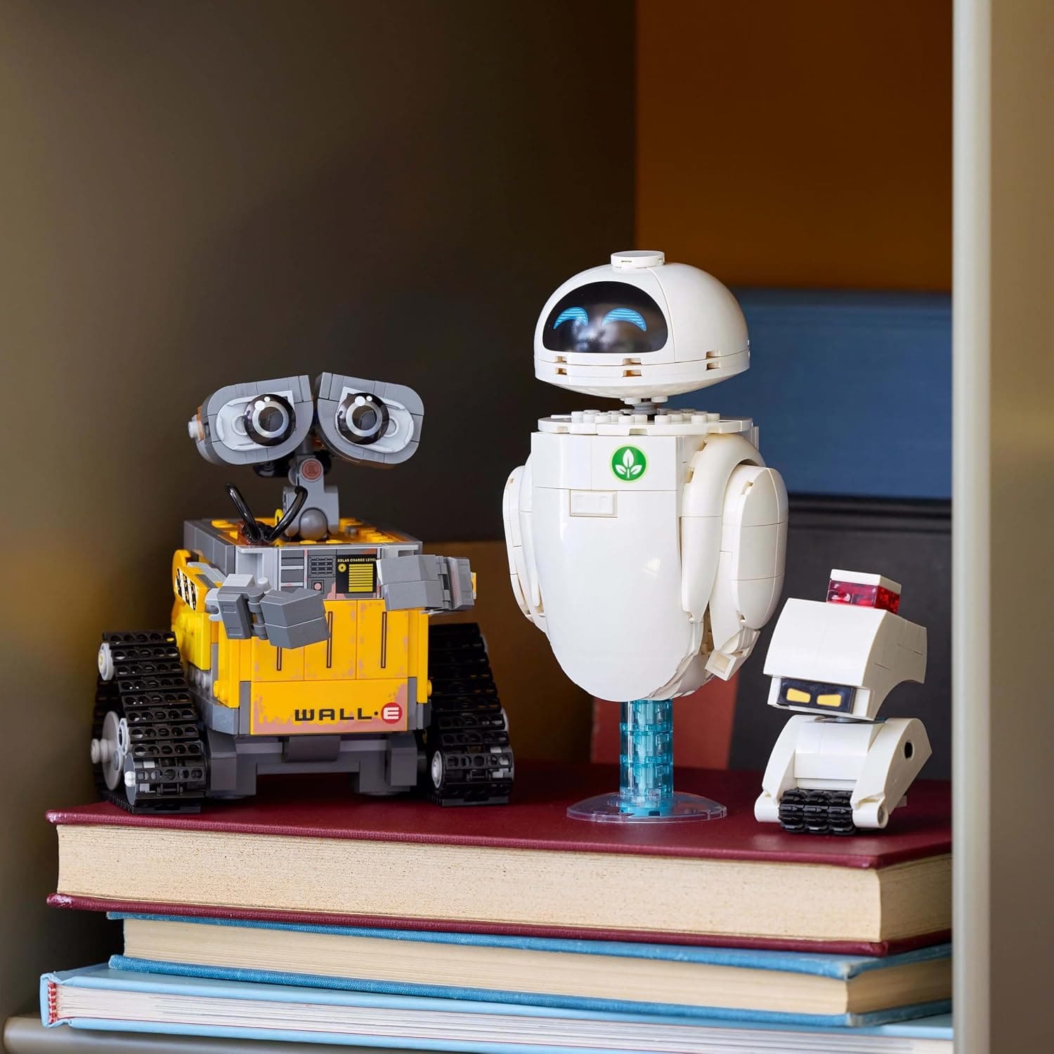لگو Disney & Pixar مدل WALL-E و EVE 43279 لگو Disney & Pixar مدل WALL-E و EVE 43279