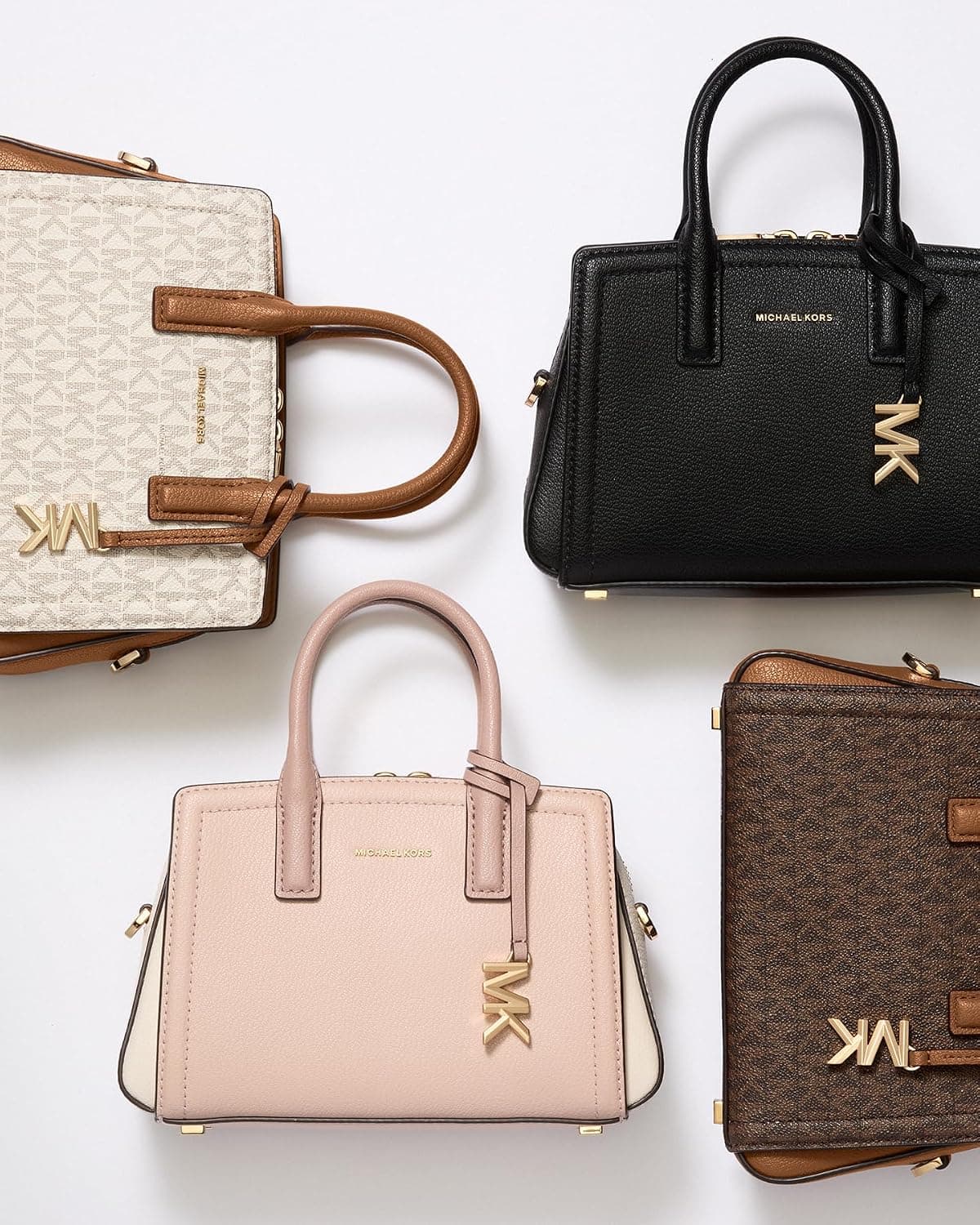کیف زنانه Michael Kors مدل Xs Xbody Bag کیف زنانه Michael Kors مدل Xs Xbody Bag