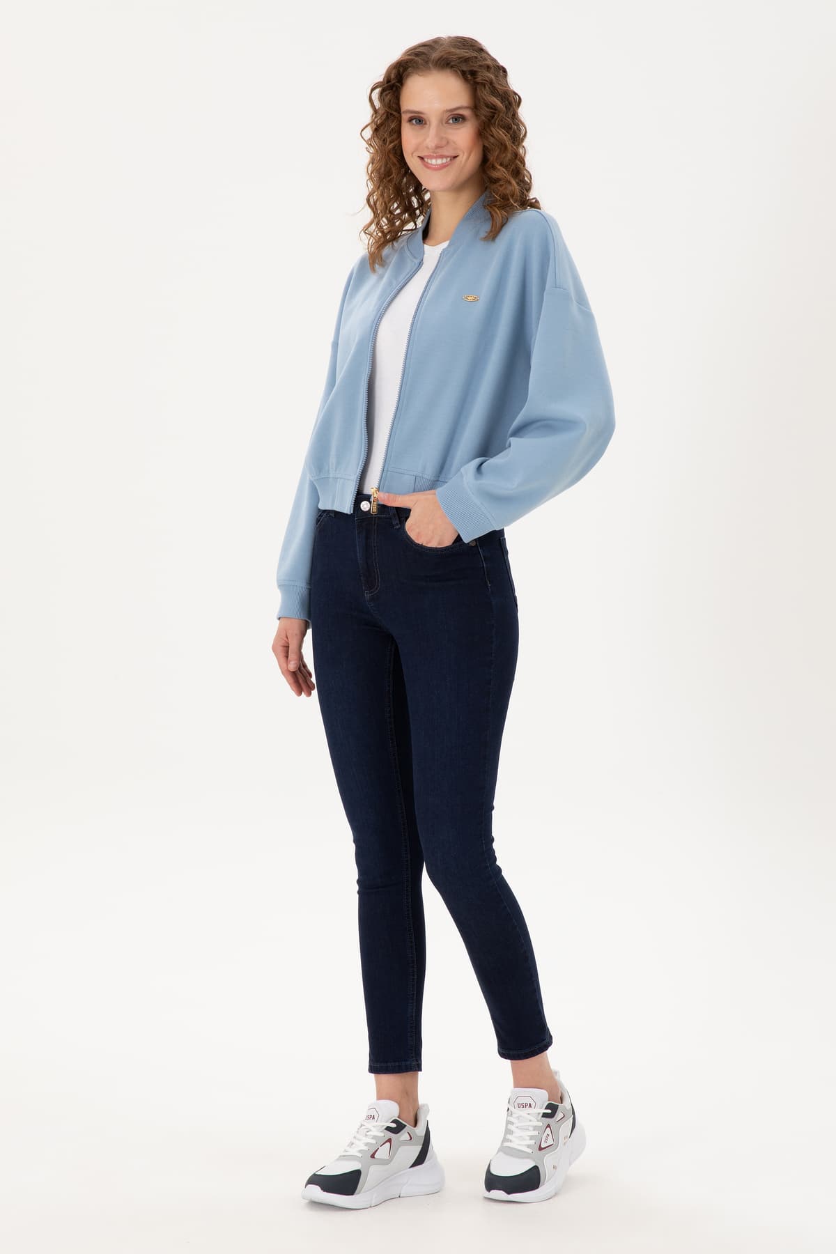 سوئیشرت زنانه U.S. Polo Assn. آبی روشن یقه گرد زیپدار مدل 50299000-VR003 سوئیشرت زنانه U.S. Polo Assn. آبی روشن یقه گرد زیپدار مدل 50299000-VR003