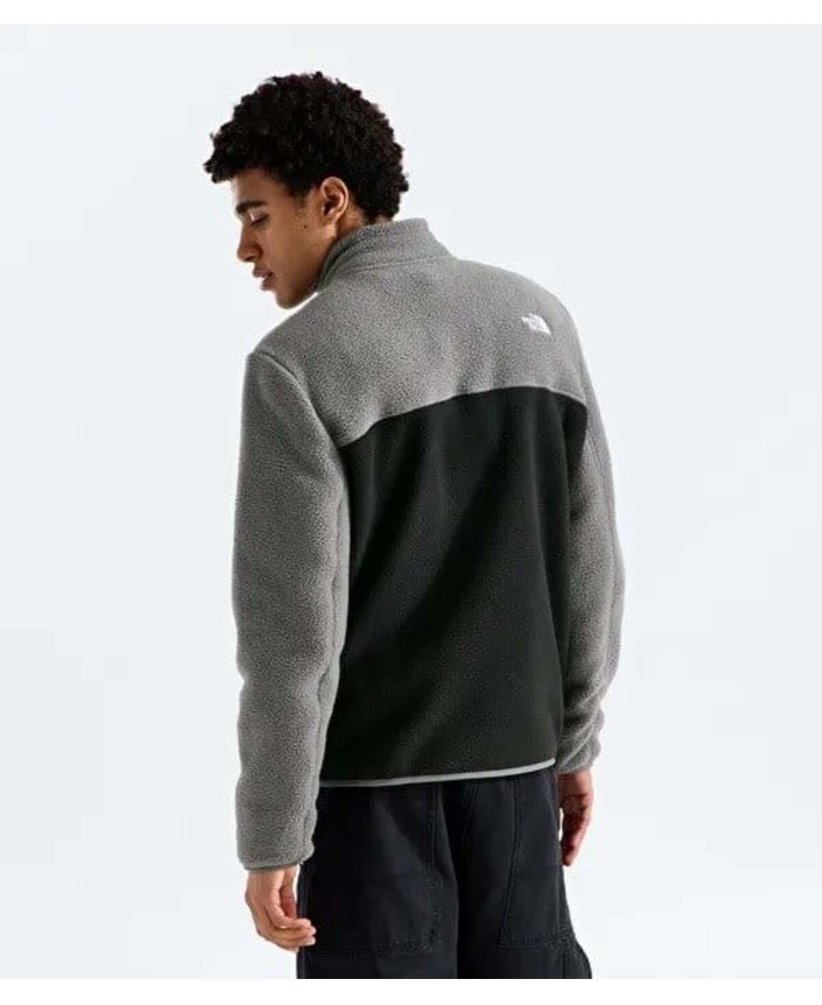 پولار مردانه The North Face یقه ۱/۴ Zip Yumıorı مدل NF0A883SWOO1 پولار مردانه The North Face یقه ۱/۴ Zip Yumıorı مدل NF0A883SWOO1