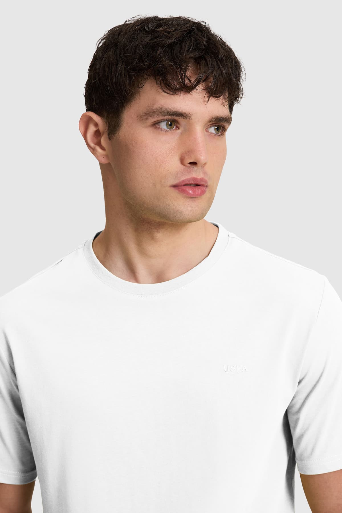تیشرت مردانه سفید ساده U.S. Polo Assn. مدل 50327022-VR013 تیشرت مردانه سفید ساده U.S. Polo Assn. مدل 50327022-VR013