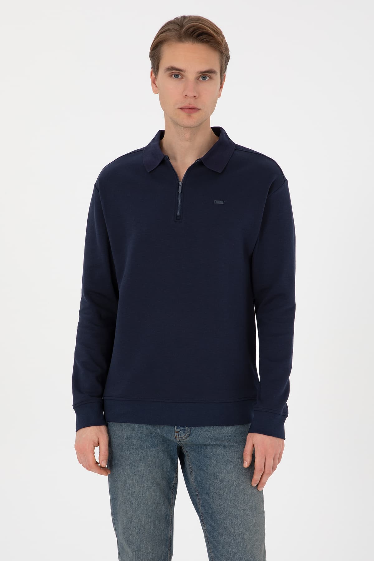 سوئیشرت مردانه U.S. Polo Assn. فیت راحت نیم زیپ سرمهای مدل 50316484-VR033 سوئیشرت مردانه U.S. Polo Assn. فیت راحت نیم زیپ سرمهای مدل 50316484-VR033