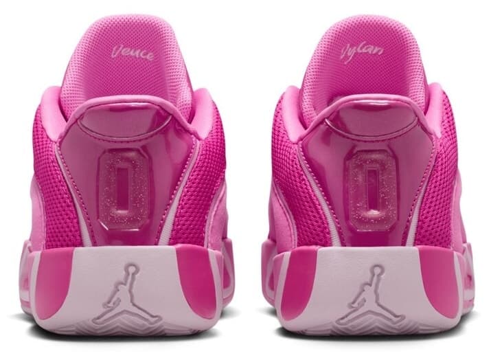 کفش بسکتبال زنانه Nike Jordan Tatum 4 GS صورتی کفش بسکتبال زنانه Nike Jordan Tatum 4 GS صورتی