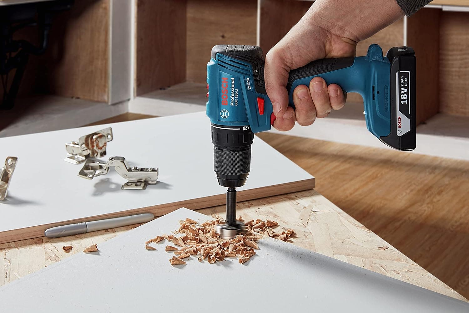دریل پیچگوشتی شارژی BOSCH PROFESSIONAL مدل GSR 185-LI دریل پیچگوشتی شارژی BOSCH PROFESSIONAL مدل GSR 185-LI