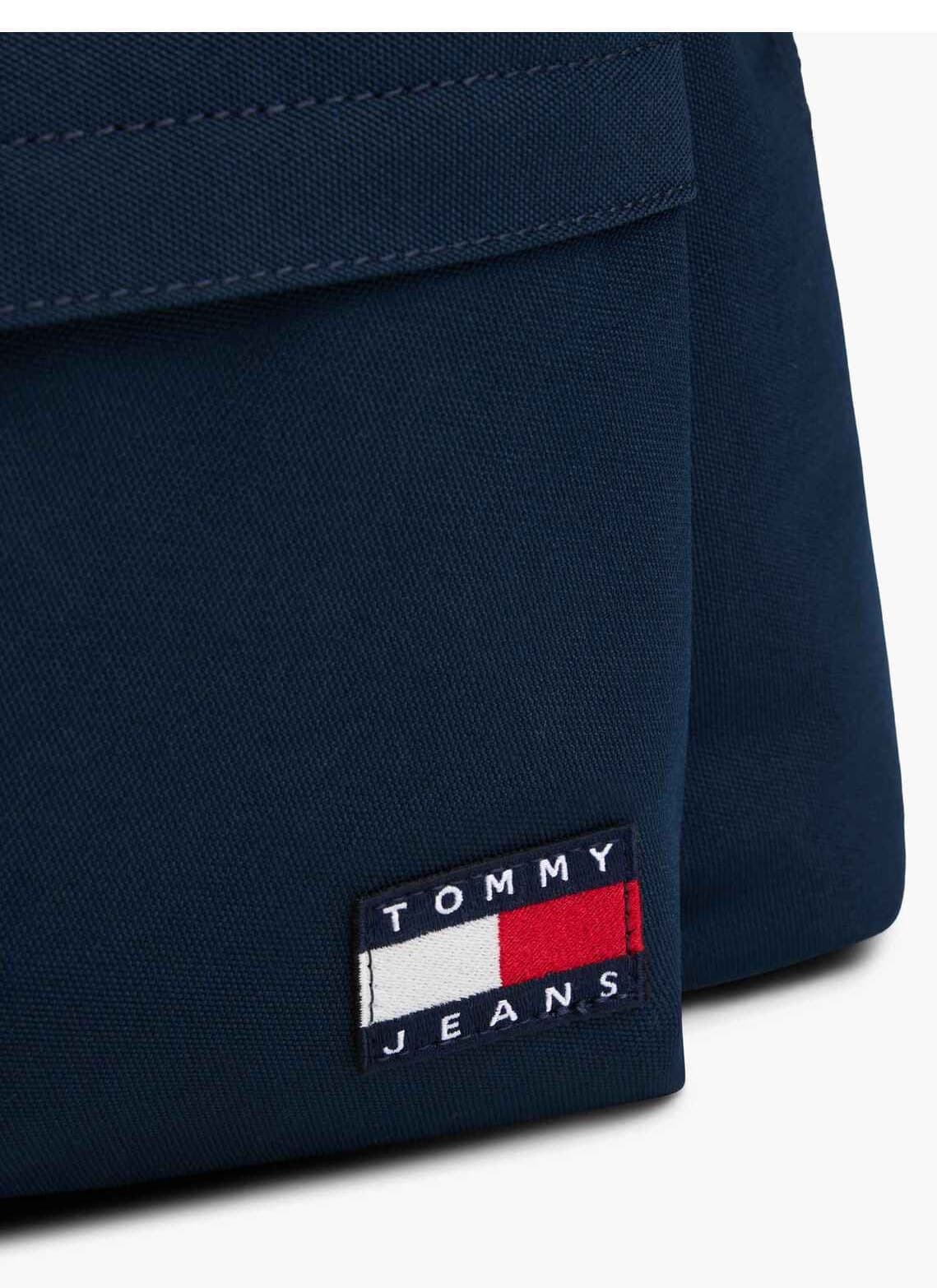 کوله پشتی مردانه Tommy Hilfiger مدل AM0AM13726C1G کوله پشتی مردانه Tommy Hilfiger مدل AM0AM13726C1G