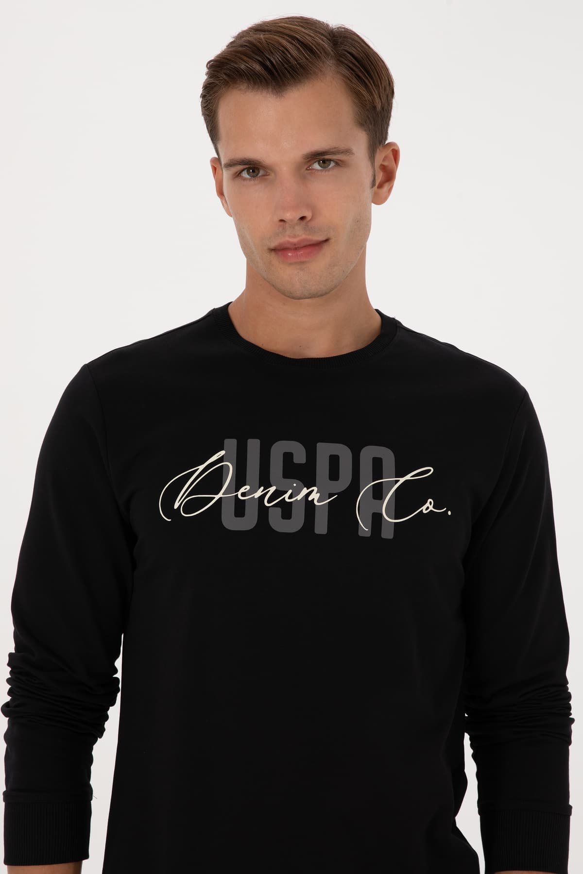 سوئیشرت مردانه U.S. Polo Assn. فیت معمولی یقه گرد مشکی نازک مدل 50315570-VR046 سوئیشرت مردانه U.S. Polo Assn. فیت معمولی یقه گرد مشکی نازک مدل 50315570-VR046