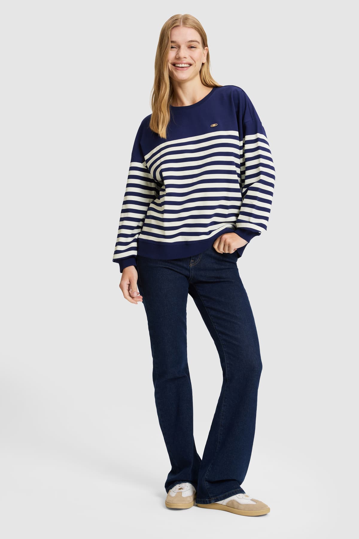سوئیشرت زنانه U.S. Polo Assn. سرمهای روشن مدل 50328990-VR059 سوئیشرت زنانه U.S. Polo Assn. سرمهای روشن مدل 50328990-VR059