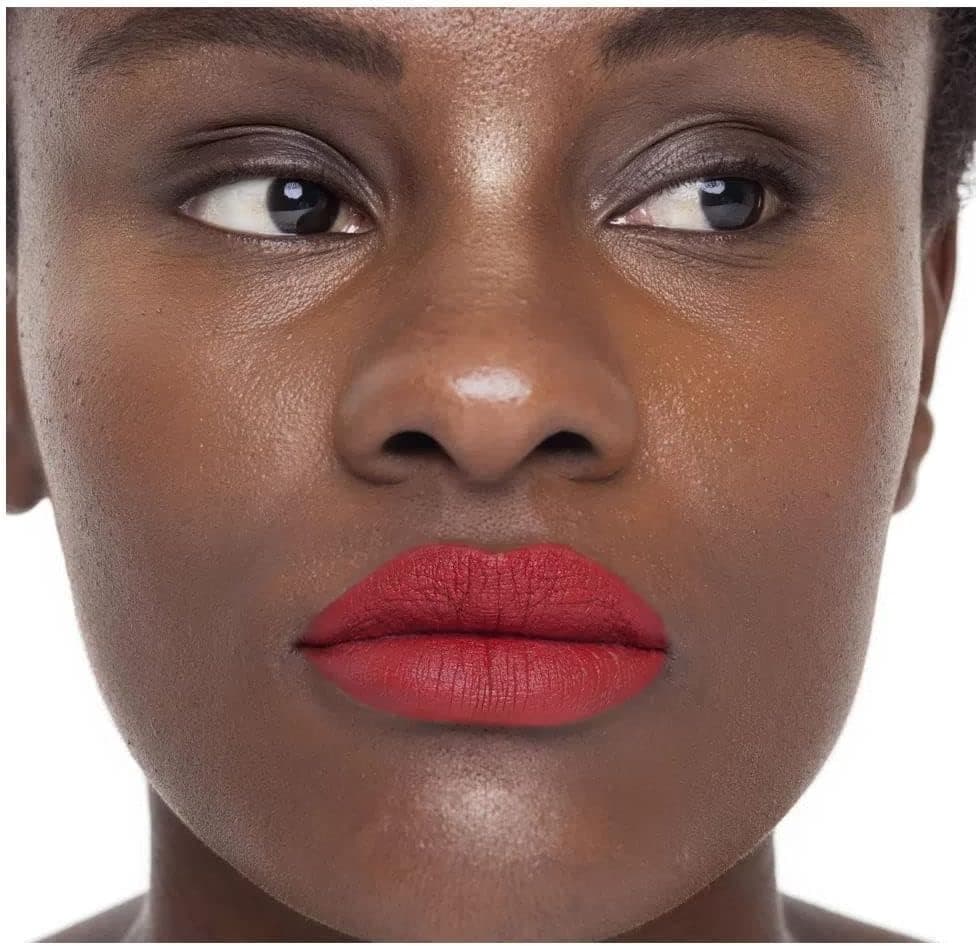 رژ لب مات MAC Retro مدل Ruby Woo 0.10 Ounce رژ لب مات MAC Retro مدل Ruby Woo 0.10 Ounce