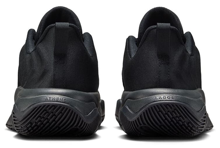 کفش بسکتبال بچگانه Nike سیاه مدل Giannis Immortality 4 GS کفش بسکتبال بچگانه Nike سیاه مدل Giannis Immortality 4 GS