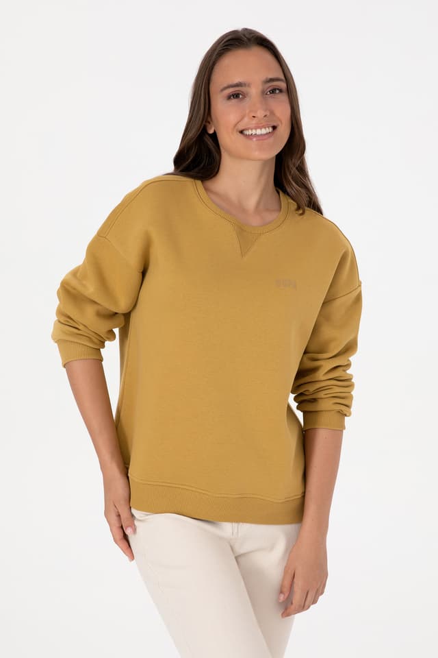 سویشرت زنانه U.S. Polo Assn. یقه گرد پرزدار شتری Basic مدل 50313586-VR151 سویشرت زنانه U.S. Polo Assn. یقه گرد پرزدار شتری Basic مدل 50313586-VR151