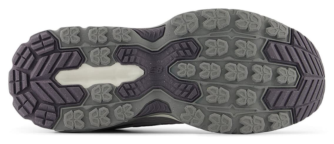 کفش دویدن زنانه New Balance خاکستری مدل 410 کفش دویدن زنانه New Balance خاکستری مدل 410
