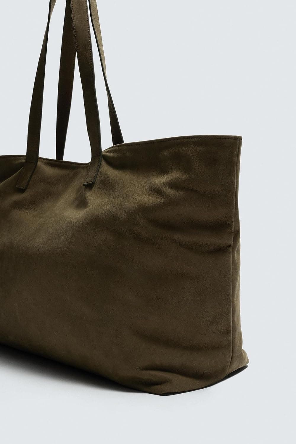 کیف توت زنانه Zara چرمی سبز خاکی سایز استاندارد کیف توت زنانه Zara چرمی سبز خاکی سایز استاندارد
