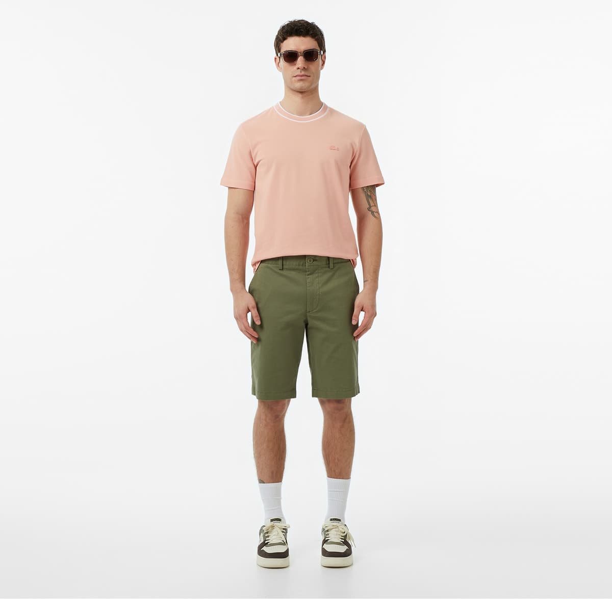 تیشرت مردانه Lacoste یقهگرد فیت معمولی صورتی تیشرت مردانه Lacoste یقهگرد فیت معمولی صورتی