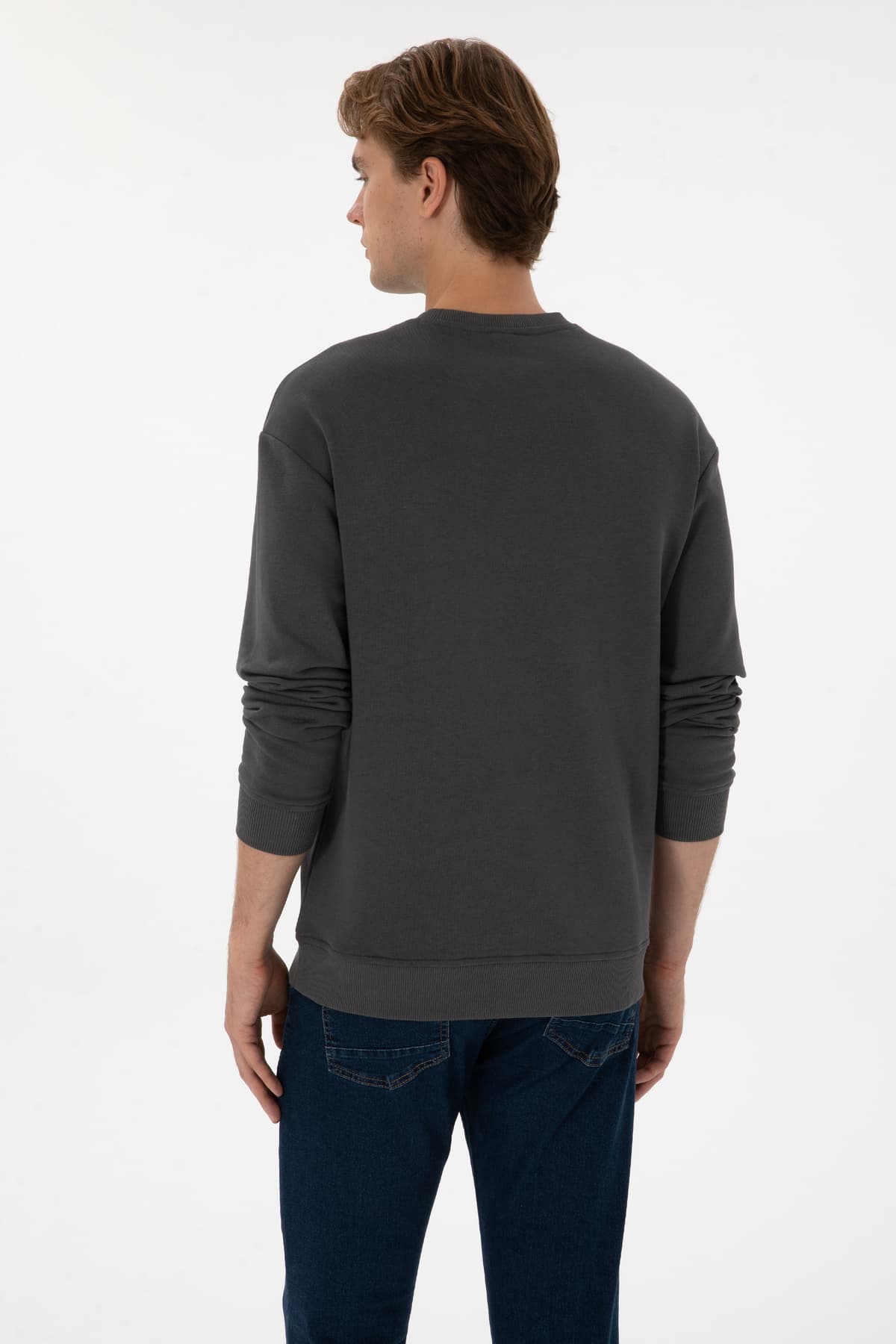 سویشرت مردانه U.S. Polo Assn. یقه گرد فیت کامفورت خاکستری تیره مدل 50313760-VR006 سویشرت مردانه U.S. Polo Assn. یقه گرد فیت کامفورت خاکستری تیره مدل 50313760-VR006