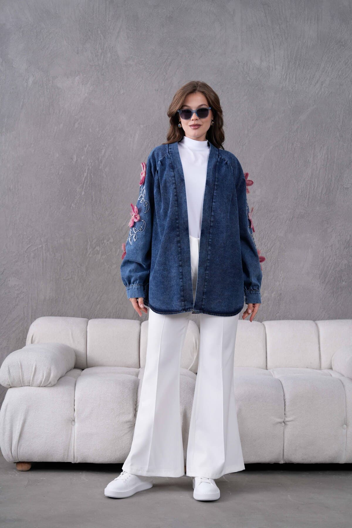ژاکت کیمونو زنانه Moda Neval جین تور با گلدوزی گل ژاکت کیمونو زنانه Moda Neval جین تور با گلدوزی گل