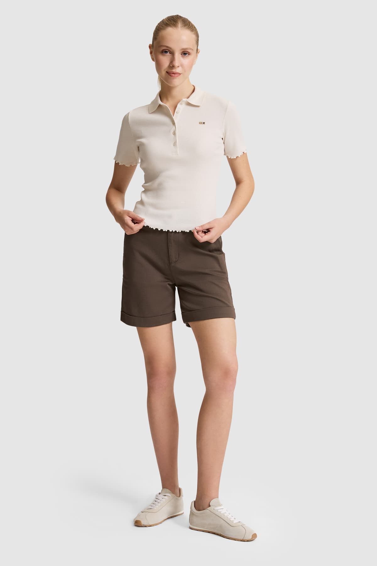 تیشرت زنانه یقه پولو U.S. Polo Assn. کرم مدل 50323563-VR071 تیشرت زنانه یقه پولو U.S. Polo Assn. کرم مدل 50323563-VR071