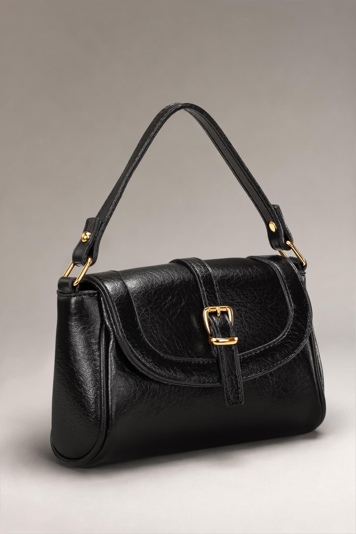 کیف دوشی و دستی زنانه Housebags مشکی وینتیج Everyday Satchel با جزئیات فلزی طلایی کیف دوشی و دستی زنانه Housebags مشکی وینتیج Everyday Satchel با جزئیات فلزی طلایی