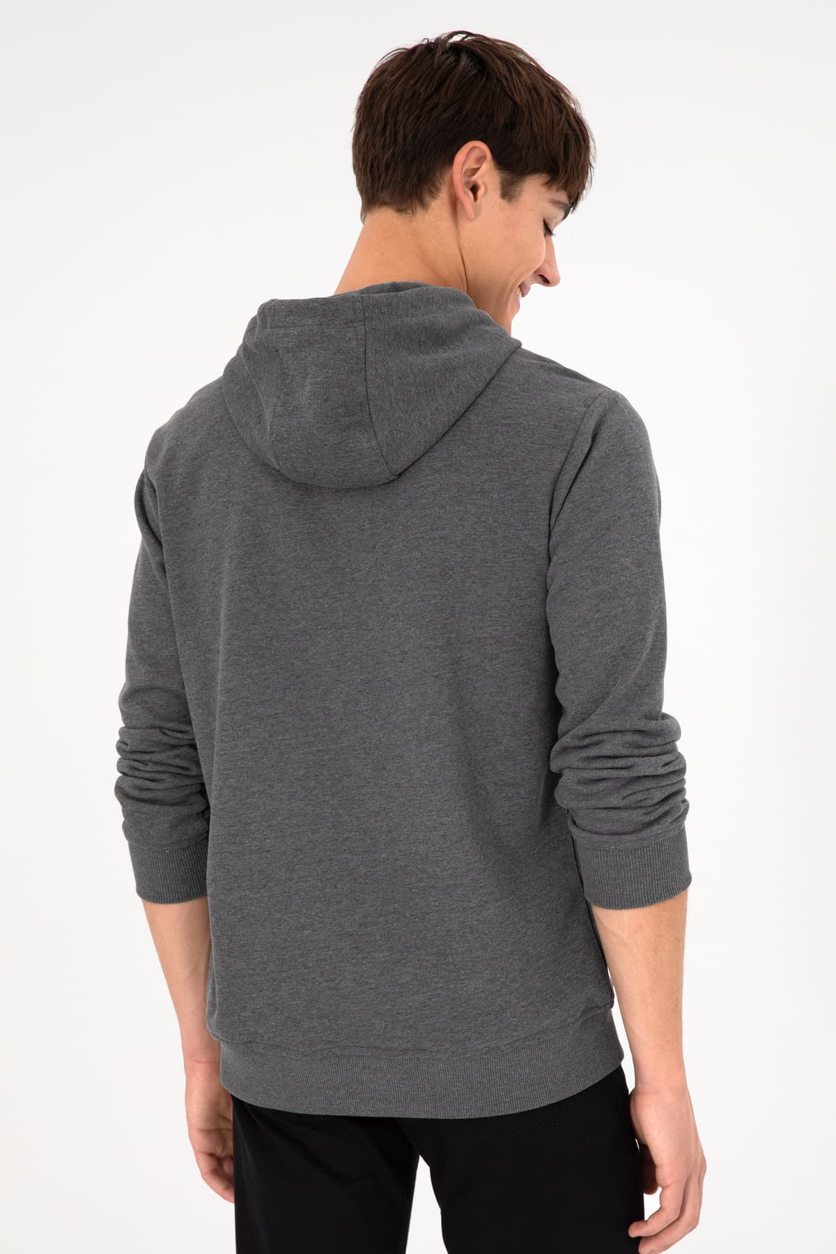 سویشرت مردانه U.S. Polo Assn. کلاهدار فیت معمولی آنتراسیت ملانژ مدل 50295175-VR081 سویشرت مردانه U.S. Polo Assn. کلاهدار فیت معمولی آنتراسیت ملانژ مدل 50295175-VR081