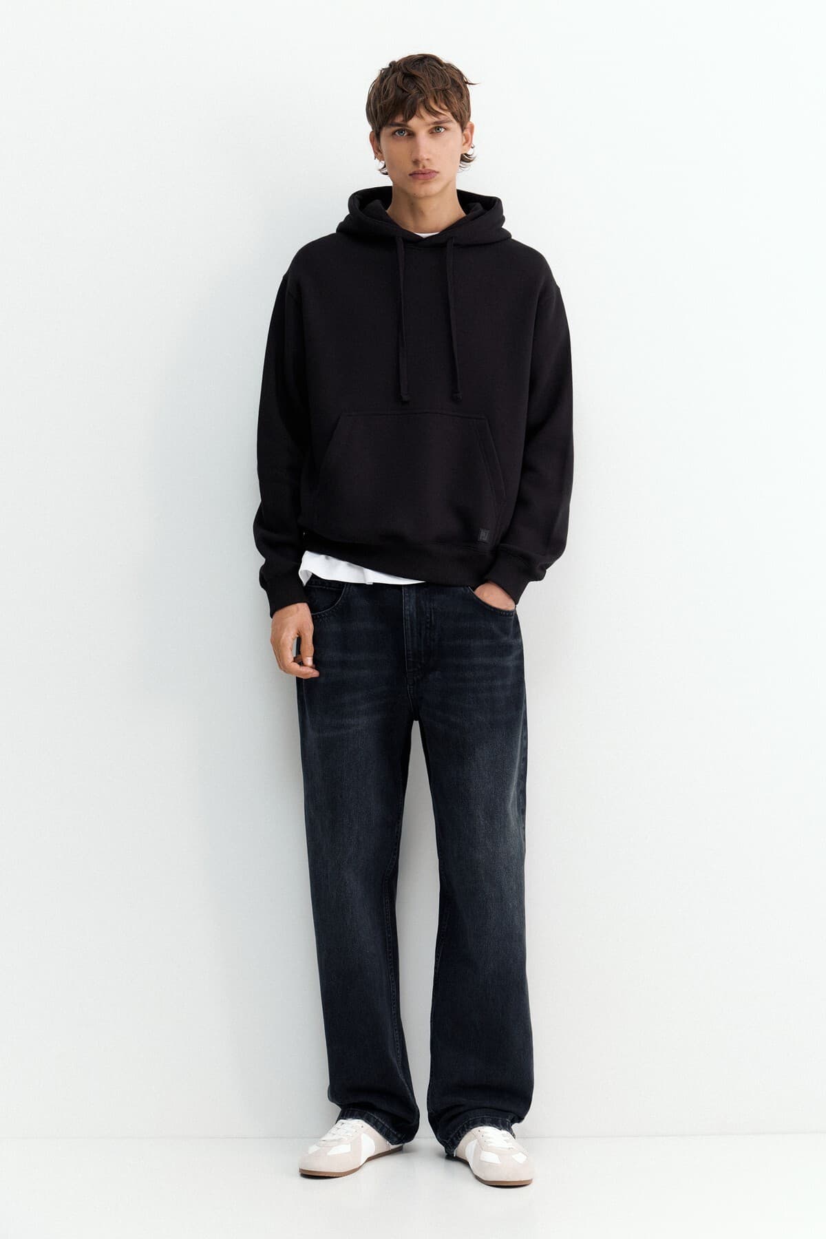 سوئیشرت مردانه Pull & Bear بیسیک کاپشندار سوئیشرت مردانه Pull & Bear بیسیک کاپشندار