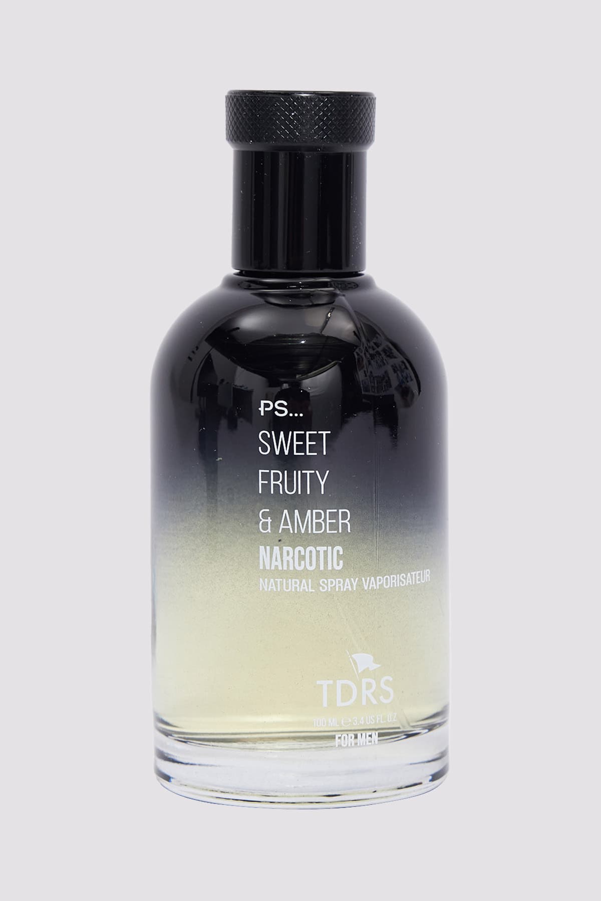 ست هدیه مردانه Tudors شامل عطر، کمربند و کیف پول در جعبه ست هدیه مردانه Tudors شامل عطر، کمربند و کیف پول در جعبه