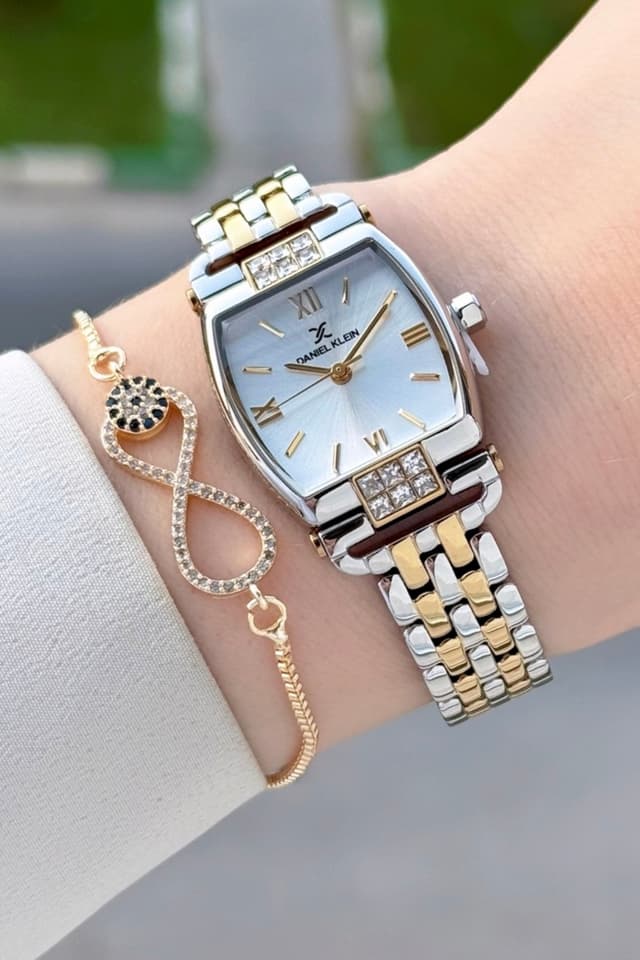 ساعت مچی زنانه Daniel Klein طلایینقرهای 24 mm بستهبندی هدیه ساعت مچی زنانه Daniel Klein طلایینقرهای 24 mm بستهبندی هدیه
