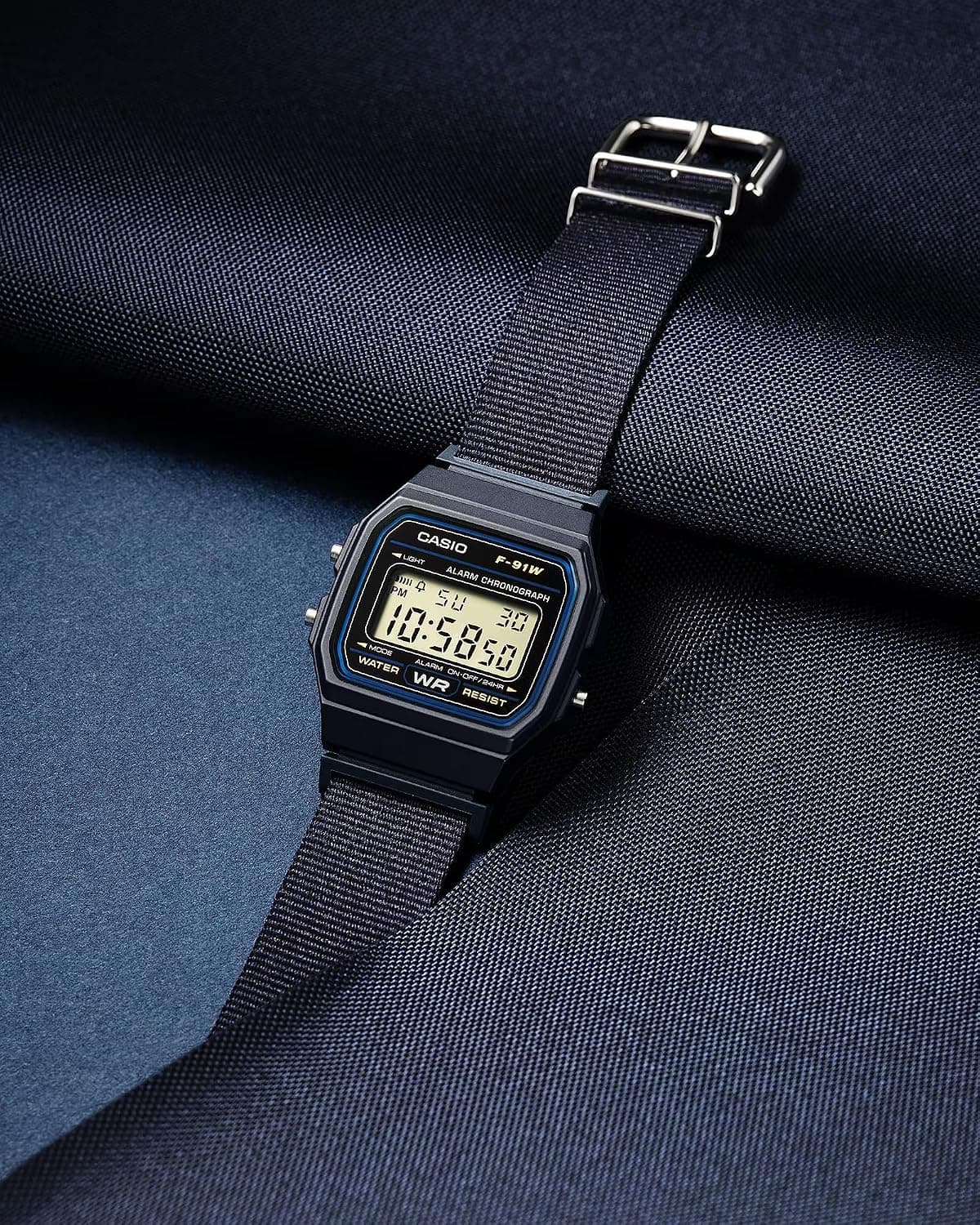 ساعت مچی Casio سرمهای مدل F-91 ساعت مچی Casio سرمهای مدل F-91