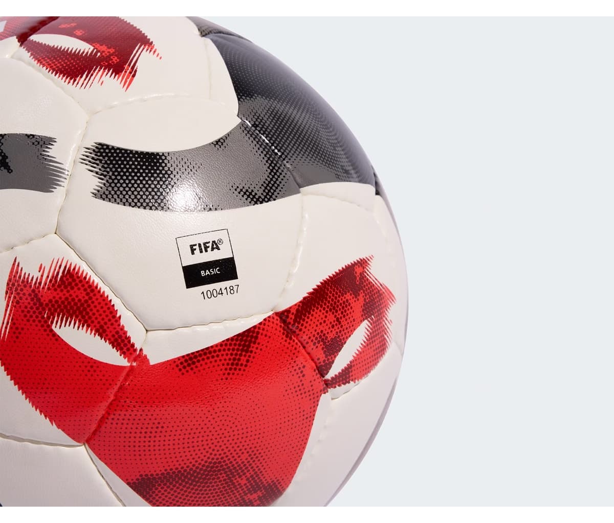 توپ فوتبال adidas مدل Tiro Match رسمی FIFA Basic و TFF Süper Lig رنگی توپ فوتبال adidas مدل Tiro Match رسمی FIFA Basic و TFF Süper Lig رنگی