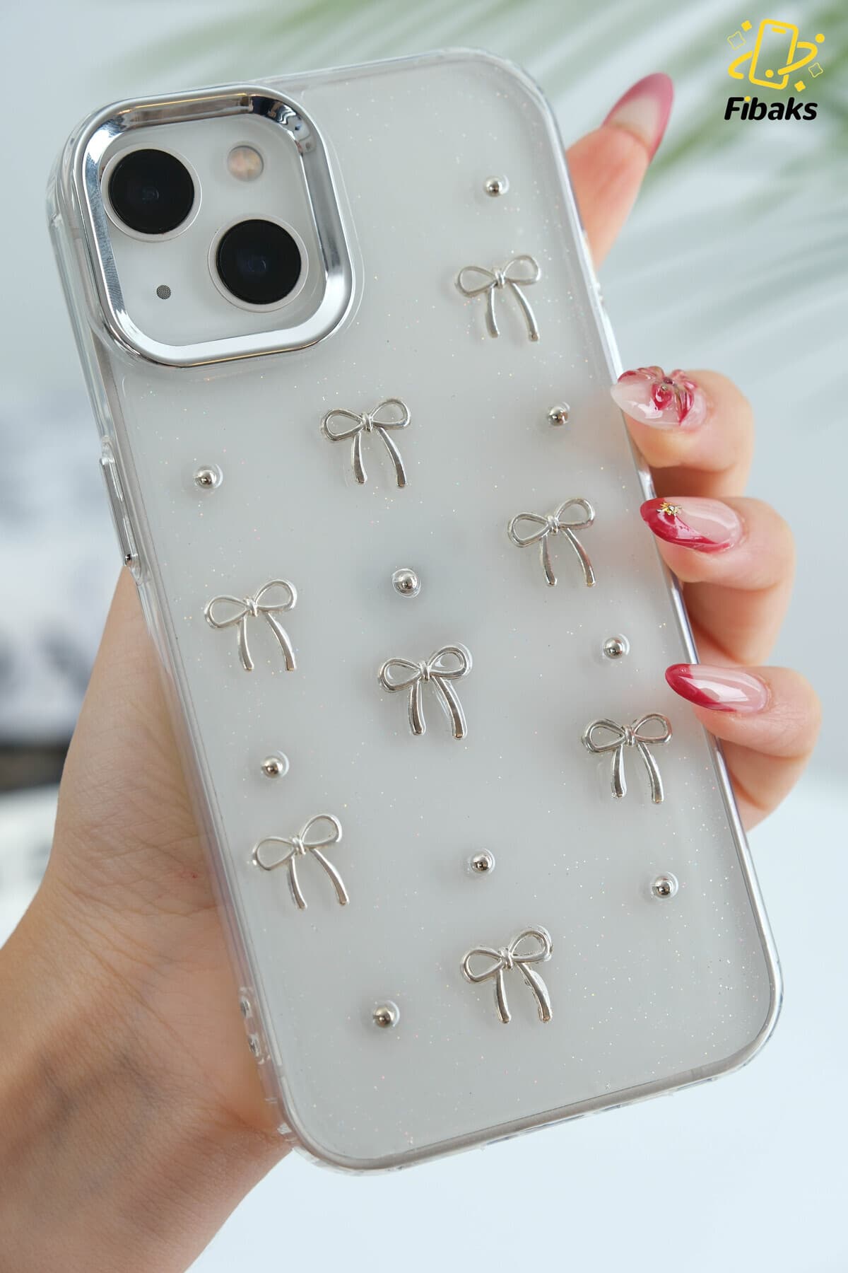 قاب گوشی Fibaks طرح فیونک شفاف نقرهای برجستگی دوربین مدل iPhone 13/14/15 قاب گوشی Fibaks طرح فیونک شفاف نقرهای برجستگی دوربین مدل iPhone 13/14/15
