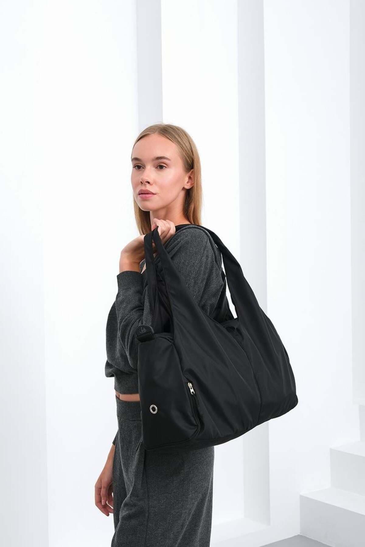 کیف دوشی ورزشی زنانه Shule Bags Giglio سیاه کیف دوشی ورزشی زنانه Shule Bags Giglio سیاه