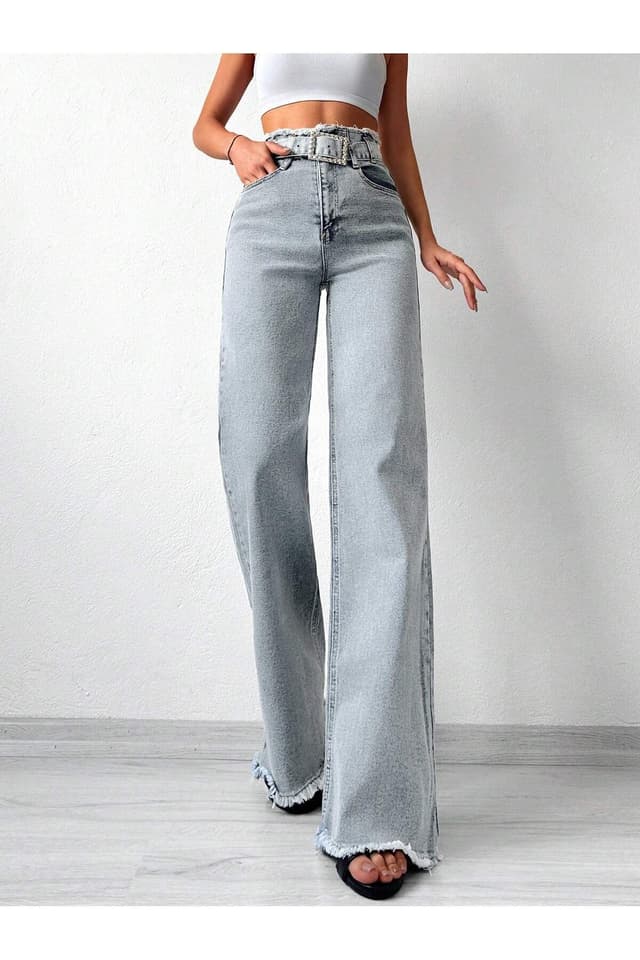 شلوار جین پالازو زنانه Swet Shop Jeans فاقبلند کمردار با ریشریشکاری کمر و دمپا آبی سنگشور برفی شلوار جین پالازو زنانه Swet Shop Jeans فاقبلند کمردار با ریشریشکاری کمر و دمپا آبی سنگشور برفی