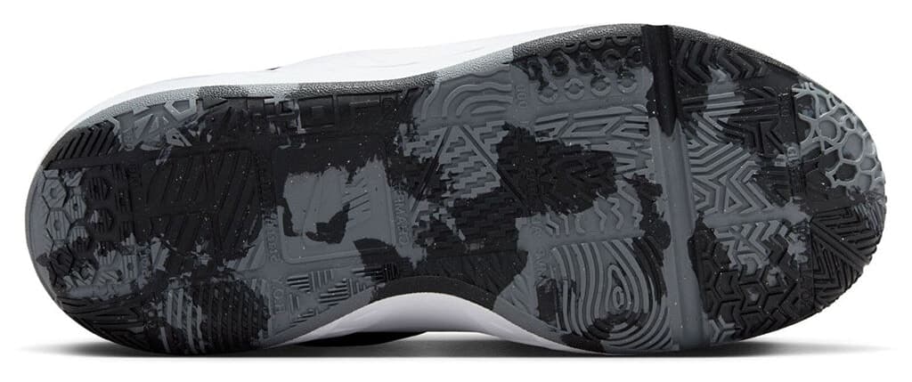 کفش بسکتبال بچگانه Nike مدل Team Hustle D 12 GS کفش بسکتبال بچگانه Nike مدل Team Hustle D 12 GS