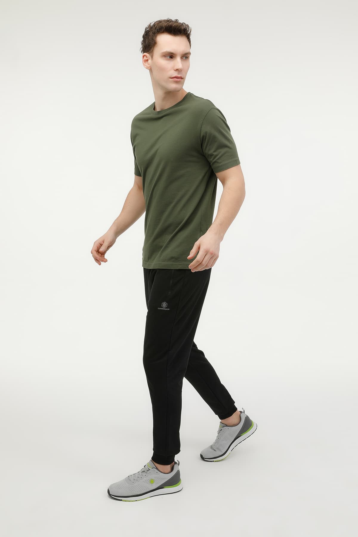 شلوار گرمکن مردانه Lumberjack مشکی مدل M-CT107 BASIC JOGGER 4FX شلوار گرمکن مردانه Lumberjack مشکی مدل M-CT107 BASIC JOGGER 4FX