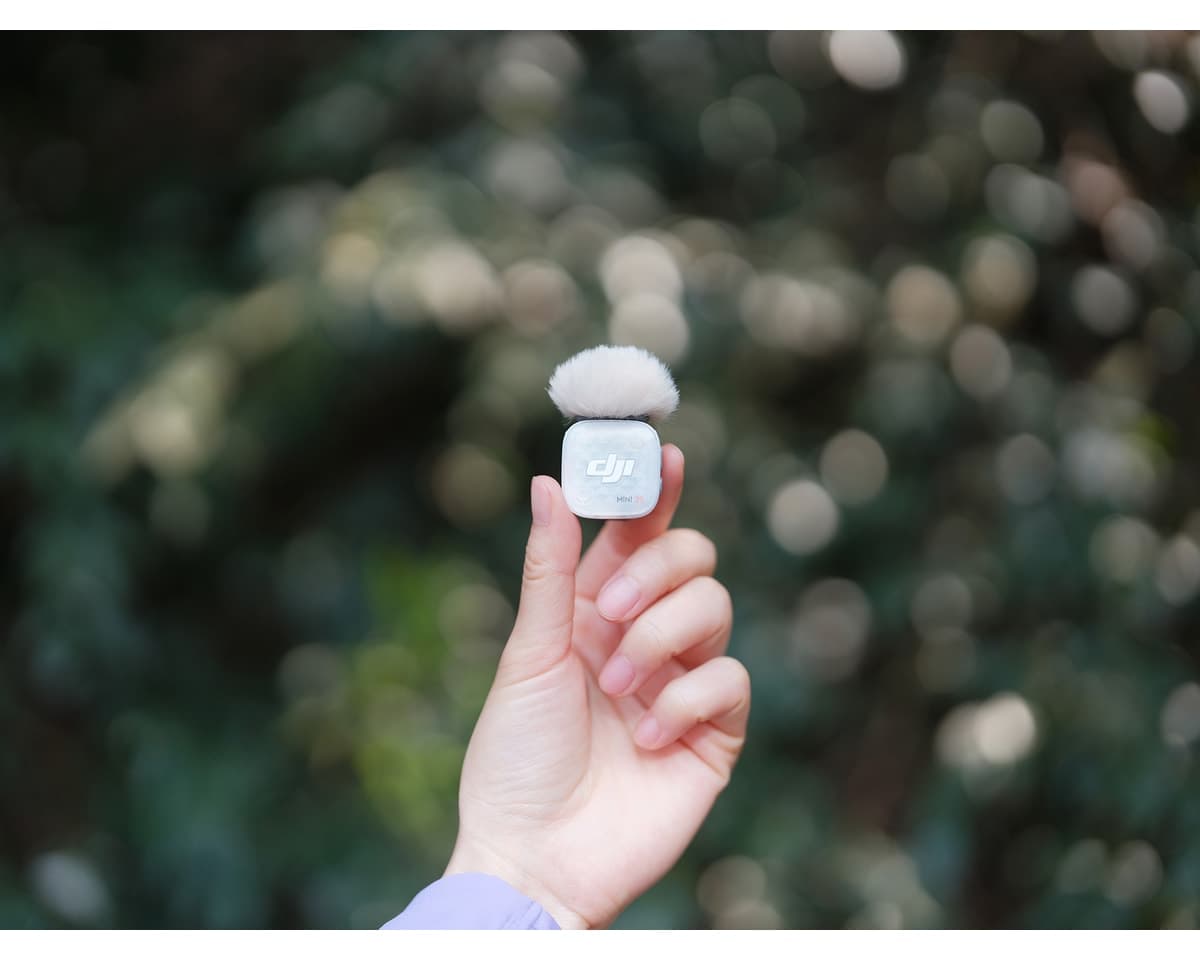 میکروفون بیسیم DJI Mic Mini 2S با 1 TX + 1 Mobile RX کیس شارژ میکروفون بیسیم DJI Mic Mini 2S با 1 TX + 1 Mobile RX کیس شارژ