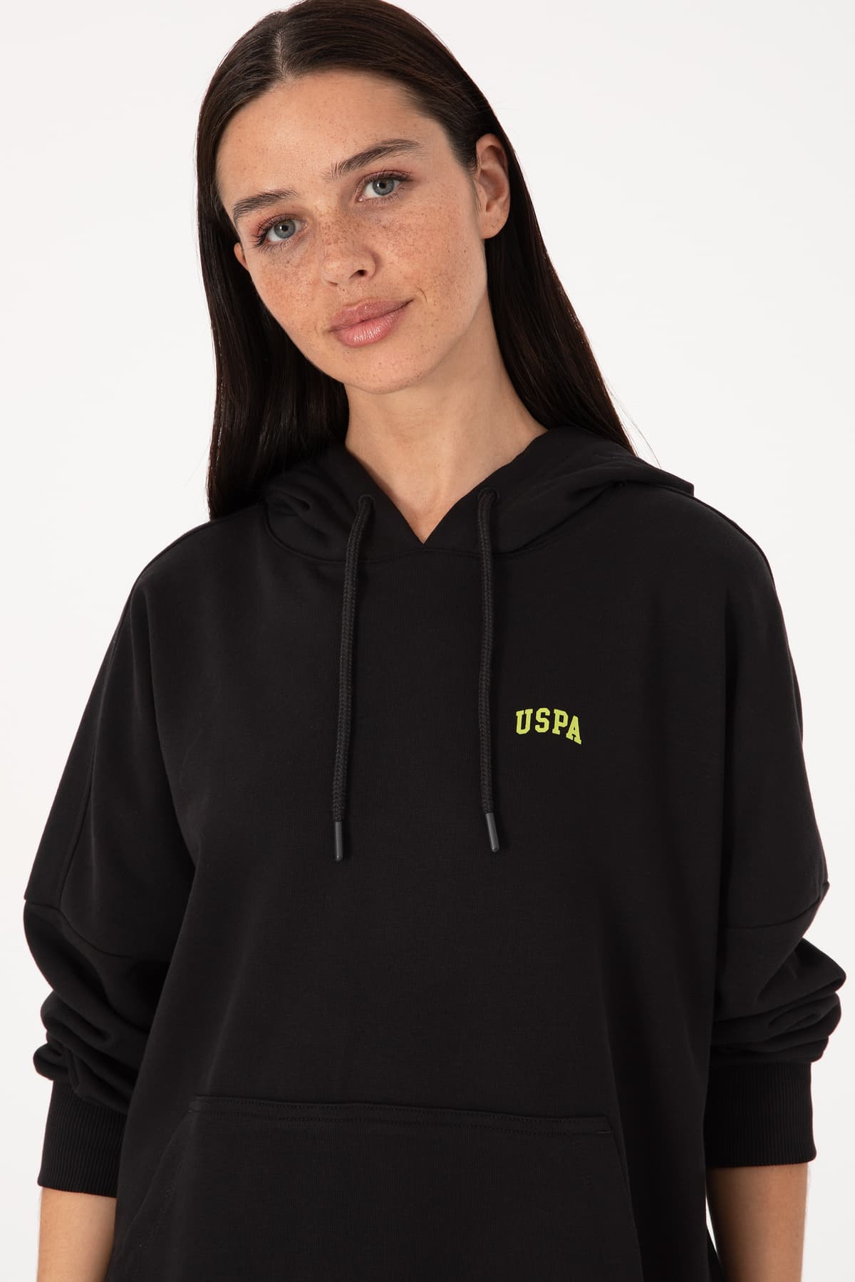 سوئیشرت زنانه U.S. Polo Assn. مشکی کلاهدار بیسیک مدل 50297324-VR046 سوئیشرت زنانه U.S. Polo Assn. مشکی کلاهدار بیسیک مدل 50297324-VR046