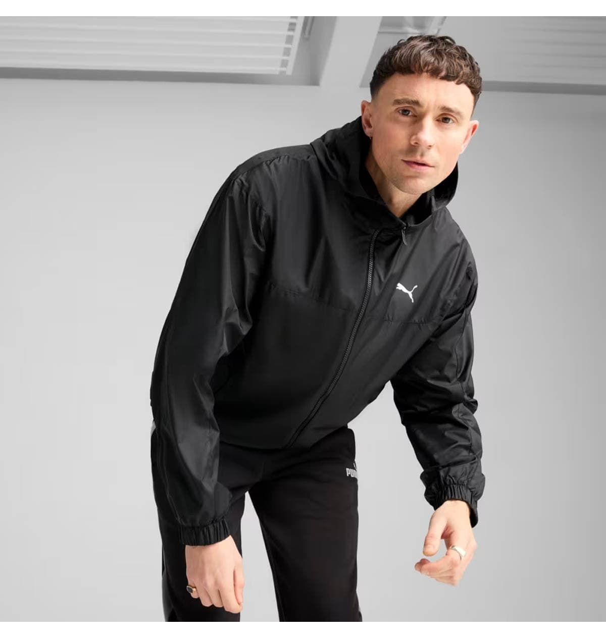 بادگیر مردانه Puma Ess فیت راحت مشکی مدل 684626-01 بادگیر مردانه Puma Ess فیت راحت مشکی مدل 684626-01
