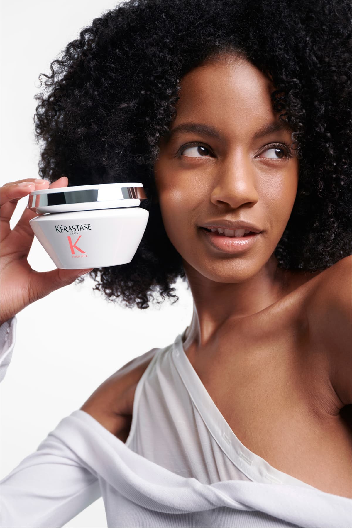 ماسک مو ترمیمکننده و محافظ Kerastase Premiere برای موهای آسیبدیده 200ml ماسک مو ترمیمکننده و محافظ Kerastase Premiere برای موهای آسیبدیده 200ml