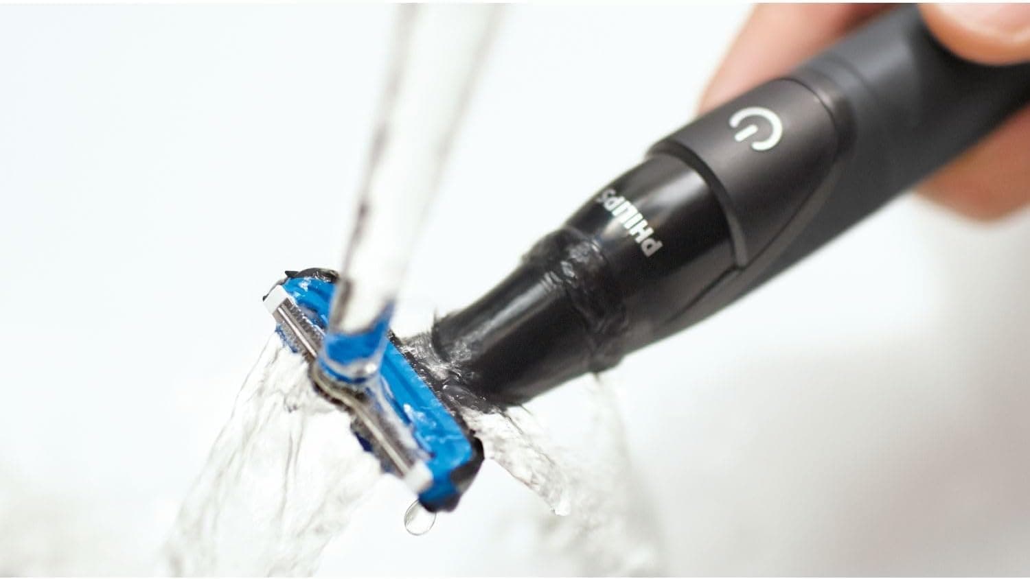 ماشین اصلاح بدن مردانه PHILIPS Bodygroom Series 1000 ضد آب باتریخور مدل BG1024/16 ماشین اصلاح بدن مردانه PHILIPS Bodygroom Series 1000 ضد آب باتریخور مدل BG1024/16