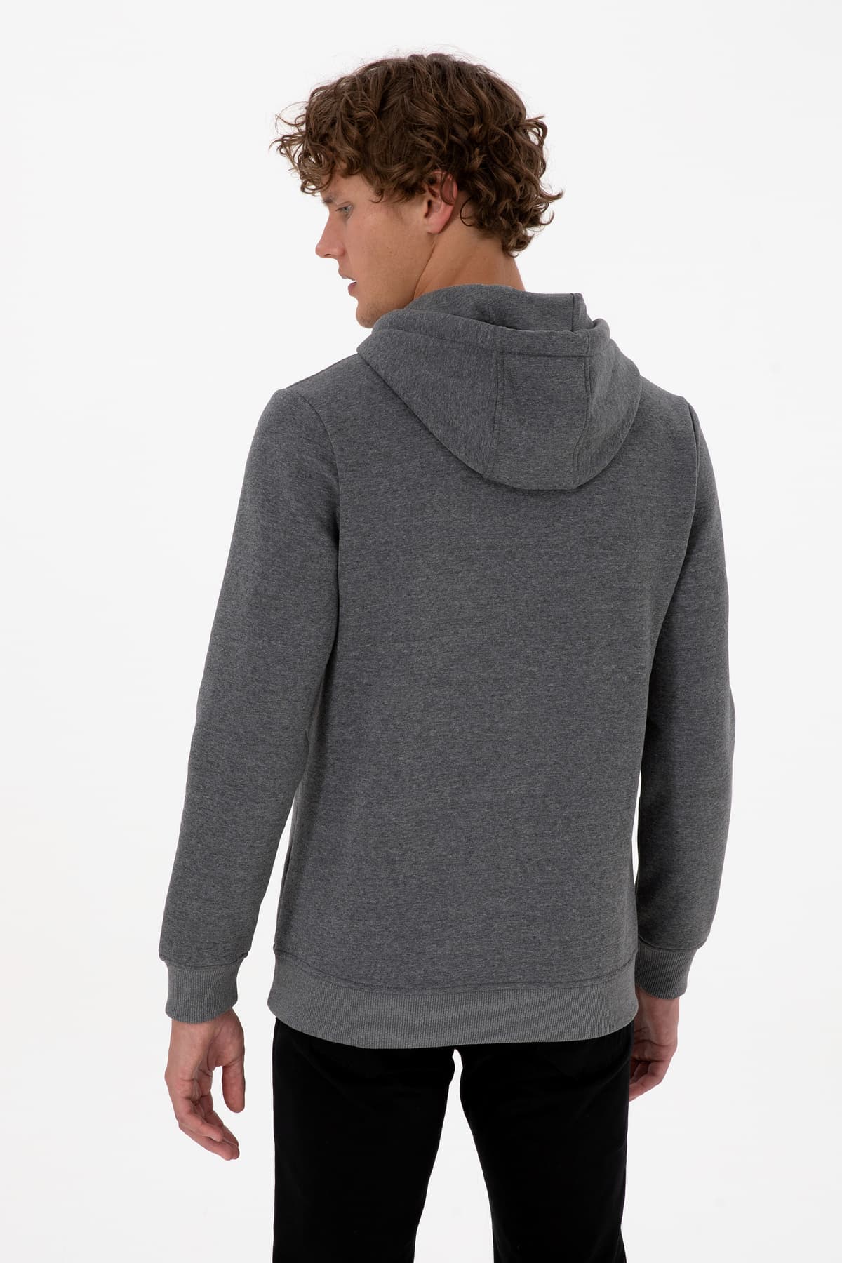 هودی مردانه U.S. Polo Assn. فیت معمولی شاردون آنتراسیت ملانژ مدل 50315582-VR081 هودی مردانه U.S. Polo Assn. فیت معمولی شاردون آنتراسیت ملانژ مدل 50315582-VR081