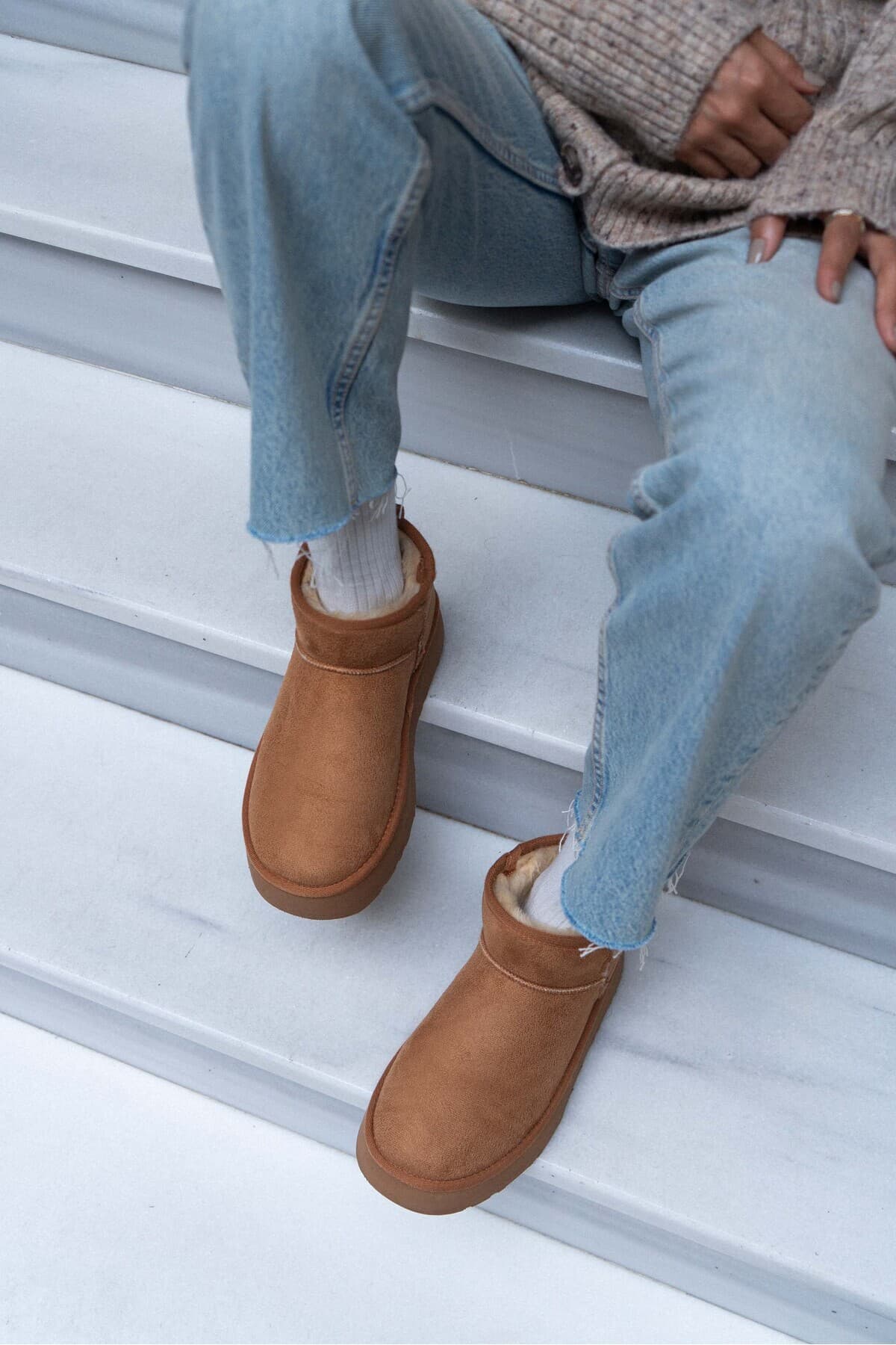 بوت زنانه Nişantaşı Shoes مینی جیر قهوهای روشن آستر خز کف ضخیم بوت زنانه Nişantaşı Shoes مینی جیر قهوهای روشن آستر خز کف ضخیم