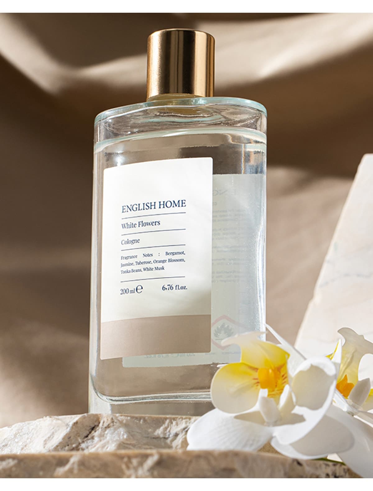 کلن English Home گلهای سفید 200 ml کلن English Home گلهای سفید 200 ml